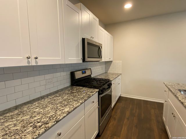 376 ARBOR HLS, New Braunfels, TX 78130