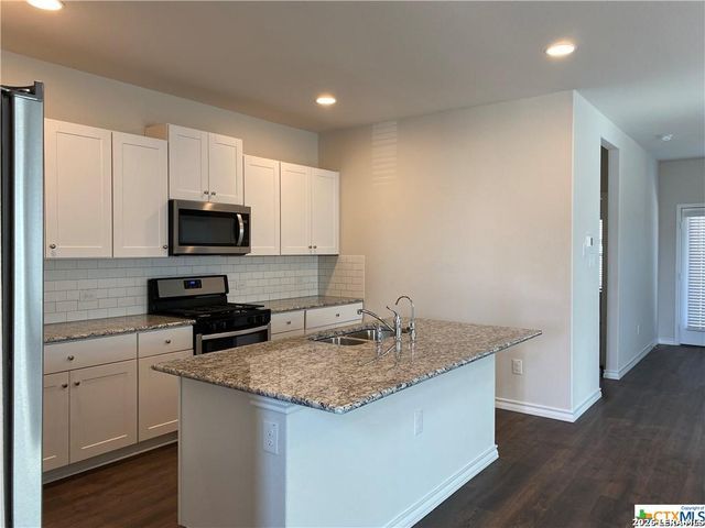 376 ARBOR HLS, New Braunfels, TX 78130