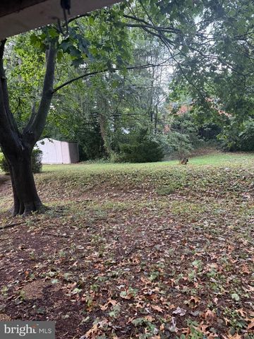 2408 SWATARA ST, Harrisburg, PA 17104