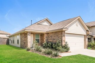 11052 N Lake Mist Lane, Willis, TX 77318