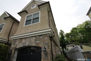 288 Davis Avenue 1, Greenwich, CT 06830