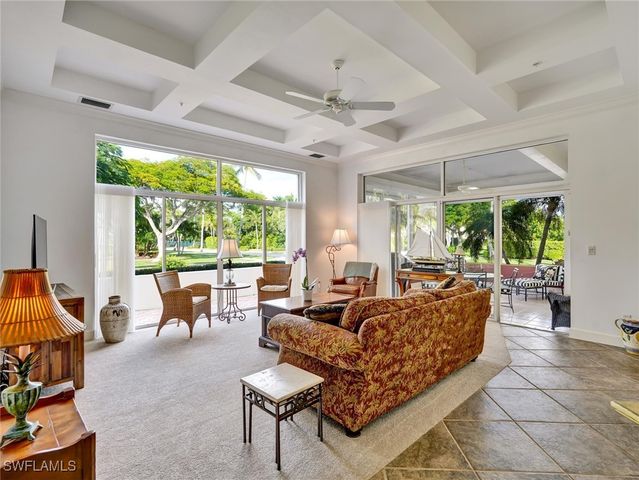 210 2nd ST S 1C, Naples, FL 34102