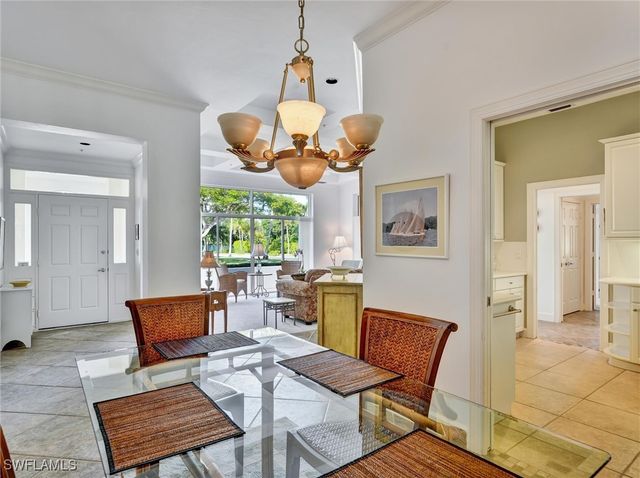 210 2nd ST S 1C, Naples, FL 34102