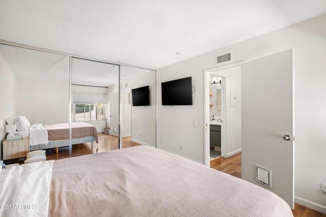 1659 E Avenida De Las Flores, Thousand Oaks, CA 91362