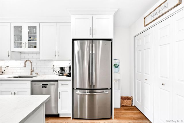 24 Carhart Avenue 211, White Plains, NY 10605