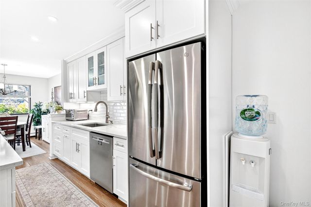 24 Carhart Avenue 211, White Plains, NY 10605