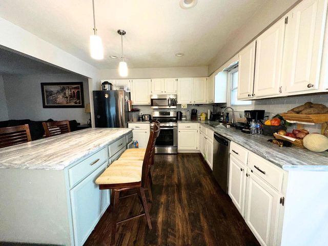 2902 Tilden AVENUE, Delavan, WI 53115