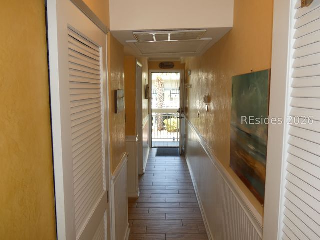 4 N Forest Beach Dr Apt 126, Hilton Head Island, SC 29928
