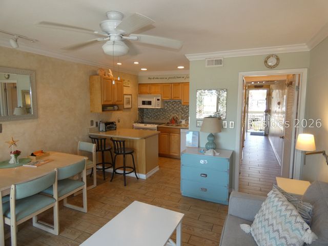 4 N Forest Beach Dr Apt 126, Hilton Head Island, SC 29928
