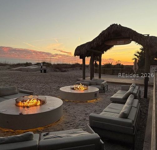 4 N Forest Beach Dr Apt 126, Hilton Head Island, SC 29928
