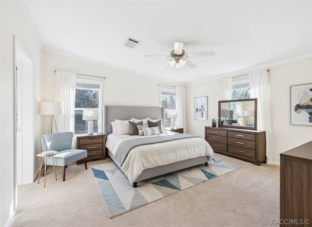 8252 N Elmtree Avenue, Crystal River, FL 34428