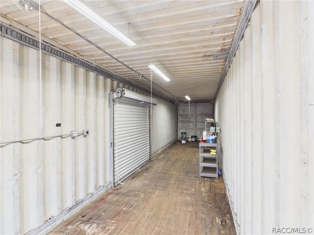 8252 N Elmtree Avenue, Crystal River, FL 34428