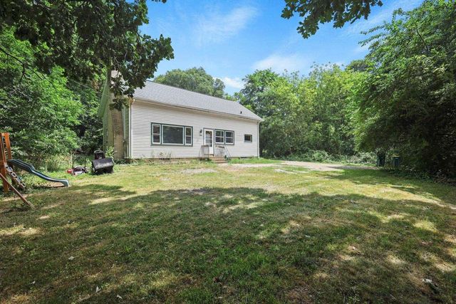 4364 Vilas Road, Cottage Grove, WI 53527