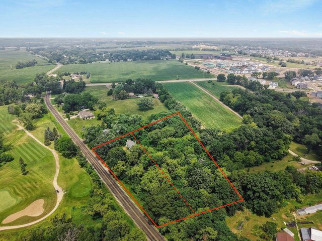 4364 Vilas Road, Cottage Grove, WI 53527