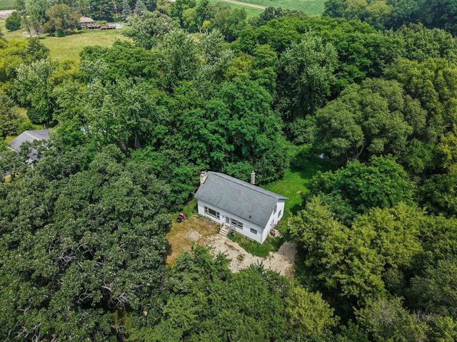 4364 Vilas Road, Cottage Grove, WI 53527