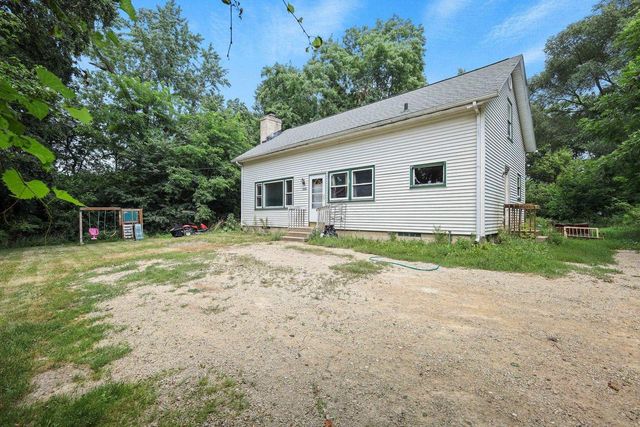 4364 Vilas Road, Cottage Grove, WI 53527
