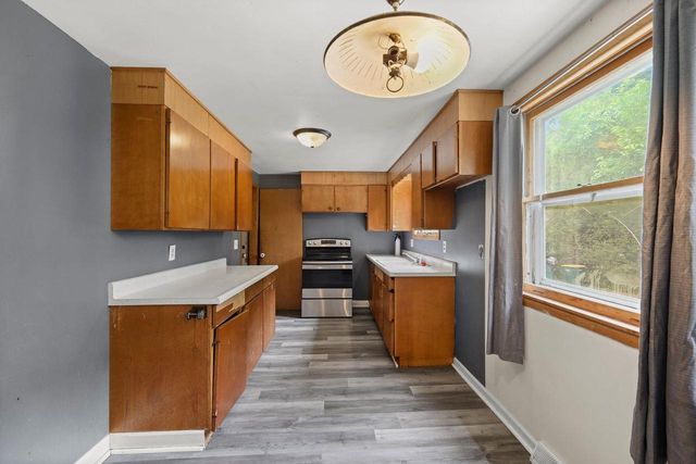 4364 Vilas Road, Cottage Grove, WI 53527