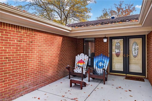 1008 Timber CT, Virginia Beach, VA 23454