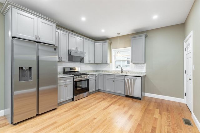 285 Charles St 1, Malden, MA 02148