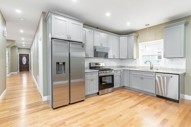 285 Charles St 1, Malden, MA 02148
