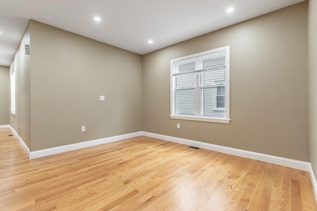 285 Charles St 1, Malden, MA 02148