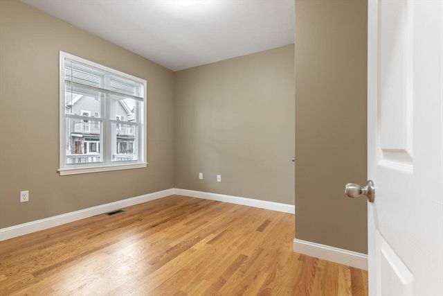 285 Charles St 1, Malden, MA 02148