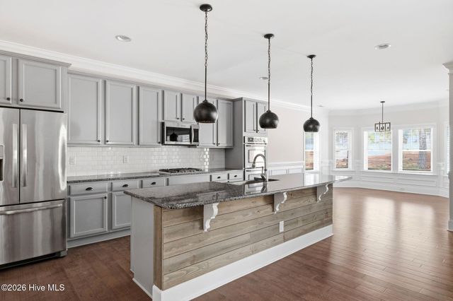 86 Plantation Drive, Southern Pines, NC 28387