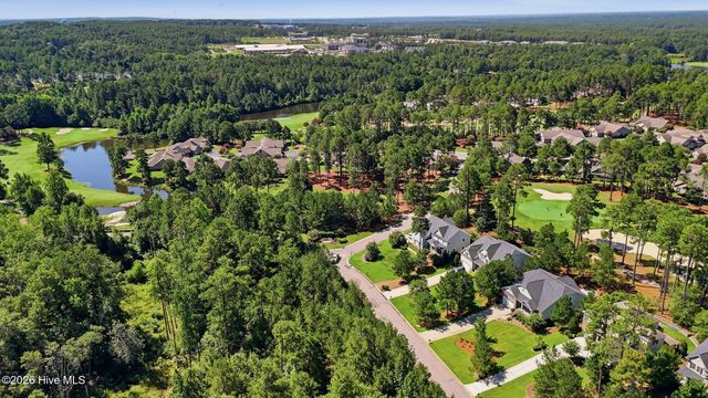 86 Plantation Drive, Southern Pines, NC 28387