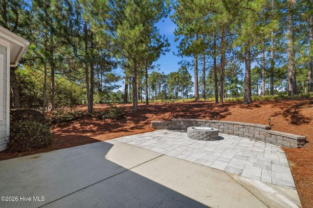 86 Plantation Drive, Southern Pines, NC 28387