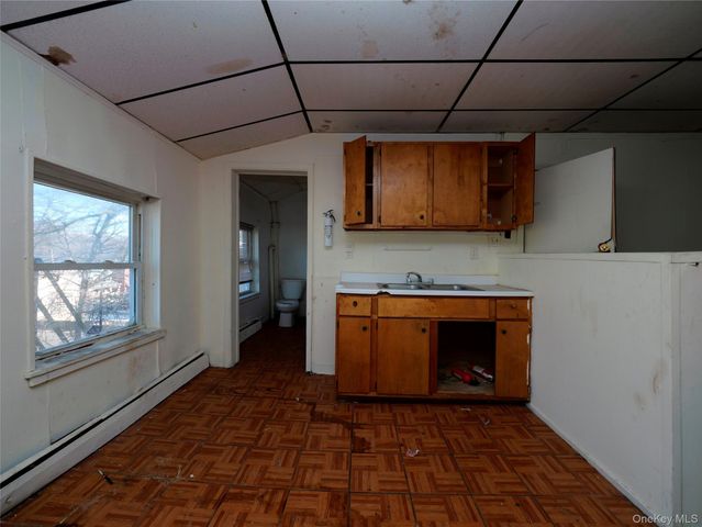 170 Chambers Street, Newburgh, NY 12550