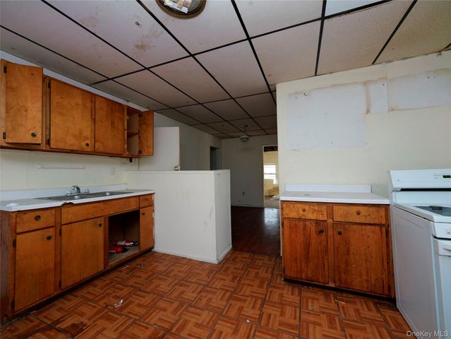 170 Chambers Street, Newburgh, NY 12550