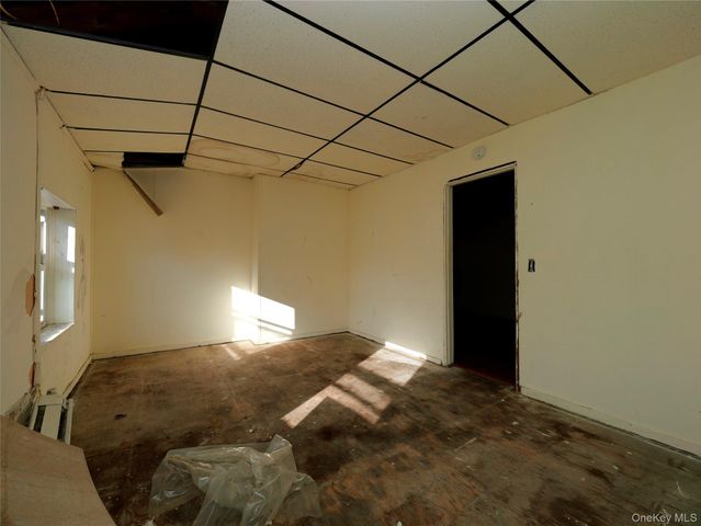 170 Chambers Street, Newburgh, NY 12550