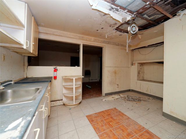 170 Chambers Street, Newburgh, NY 12550