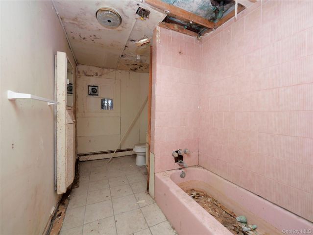 170 Chambers Street, Newburgh, NY 12550