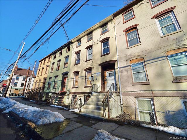 170 Chambers Street, Newburgh, NY 12550