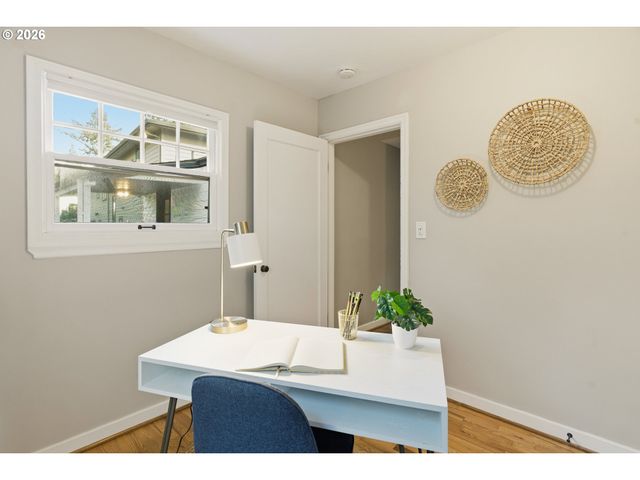 16510 MAPLE Cir, Lake Oswego, OR 97034