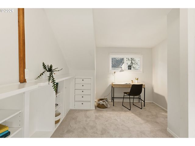 16510 MAPLE Cir, Lake Oswego, OR 97034