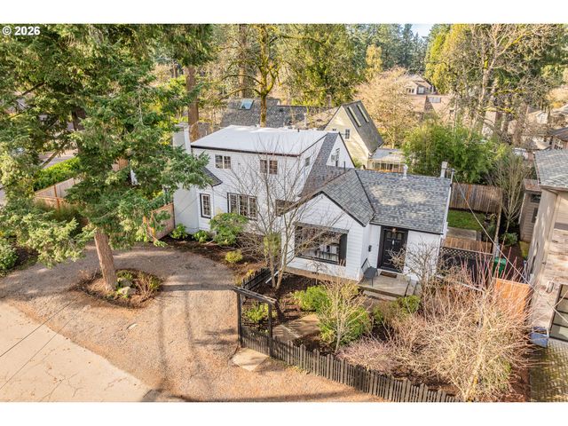 16510 MAPLE Cir, Lake Oswego, OR 97034