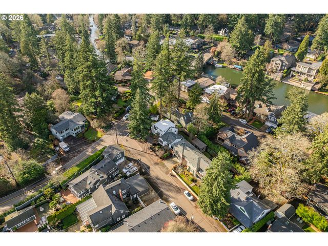 16510 MAPLE Cir, Lake Oswego, OR 97034