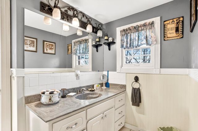 1236 State Road Aa, Fair Grove, MO 65648