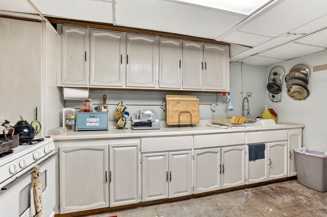 1236 State Road Aa, Fair Grove, MO 65648