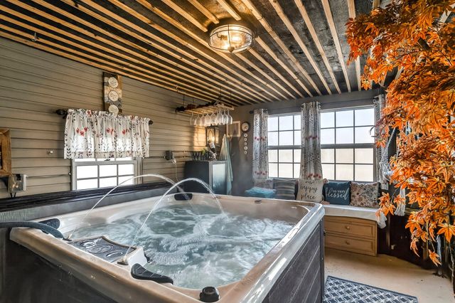 1236 State Road Aa, Fair Grove, MO 65648