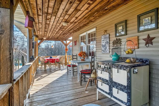 1236 State Road Aa, Fair Grove, MO 65648