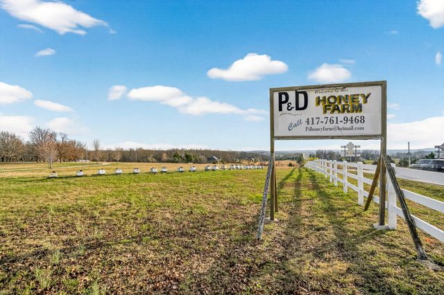 1236 State Road Aa, Fair Grove, MO 65648