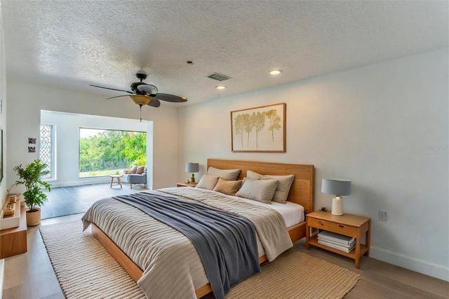 3225 ROSERY ROAD NE, Largo, FL 33771