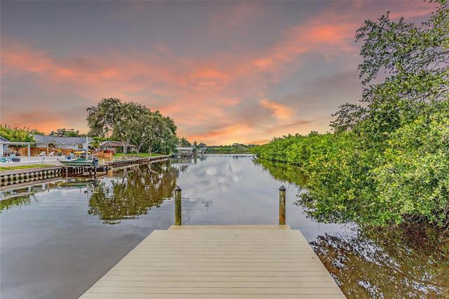 3225 ROSERY ROAD NE, Largo, FL 33771