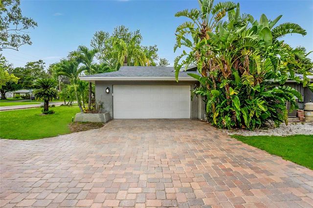 3225 ROSERY ROAD NE, Largo, FL 33771