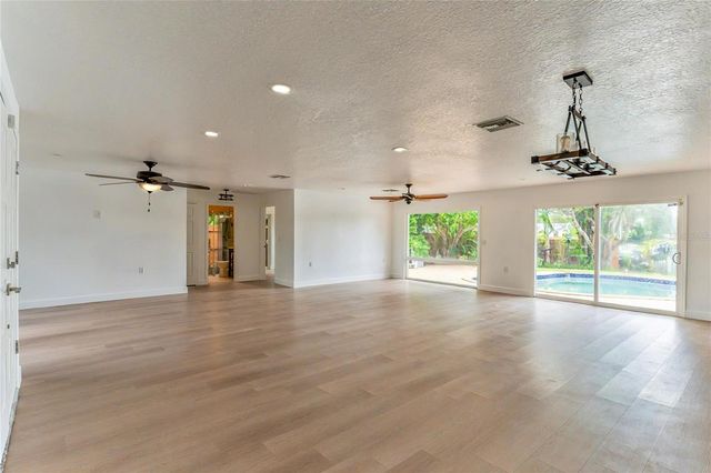 3225 ROSERY ROAD NE, Largo, FL 33771
