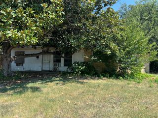 4709 Trail Lake Drive, Fort Worth, TX 76133