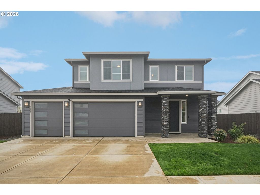 1927 Se 27TH St, Battle Ground, WA 98604